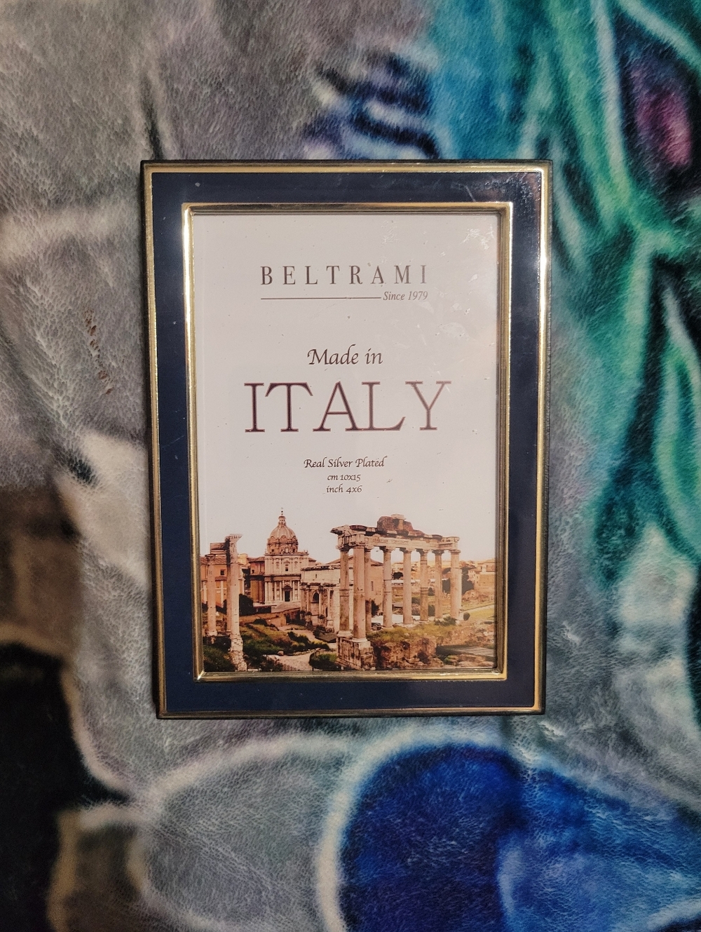 NWT  4x76 Photo Deep Blue Frame